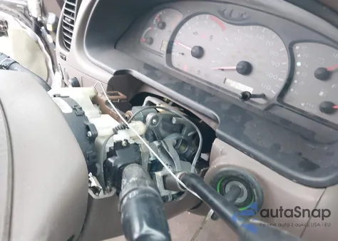 2001 Toyota Sequoia Limited V8 z USA, uszkodzony, nr VIN 5TDBT48A41S005639